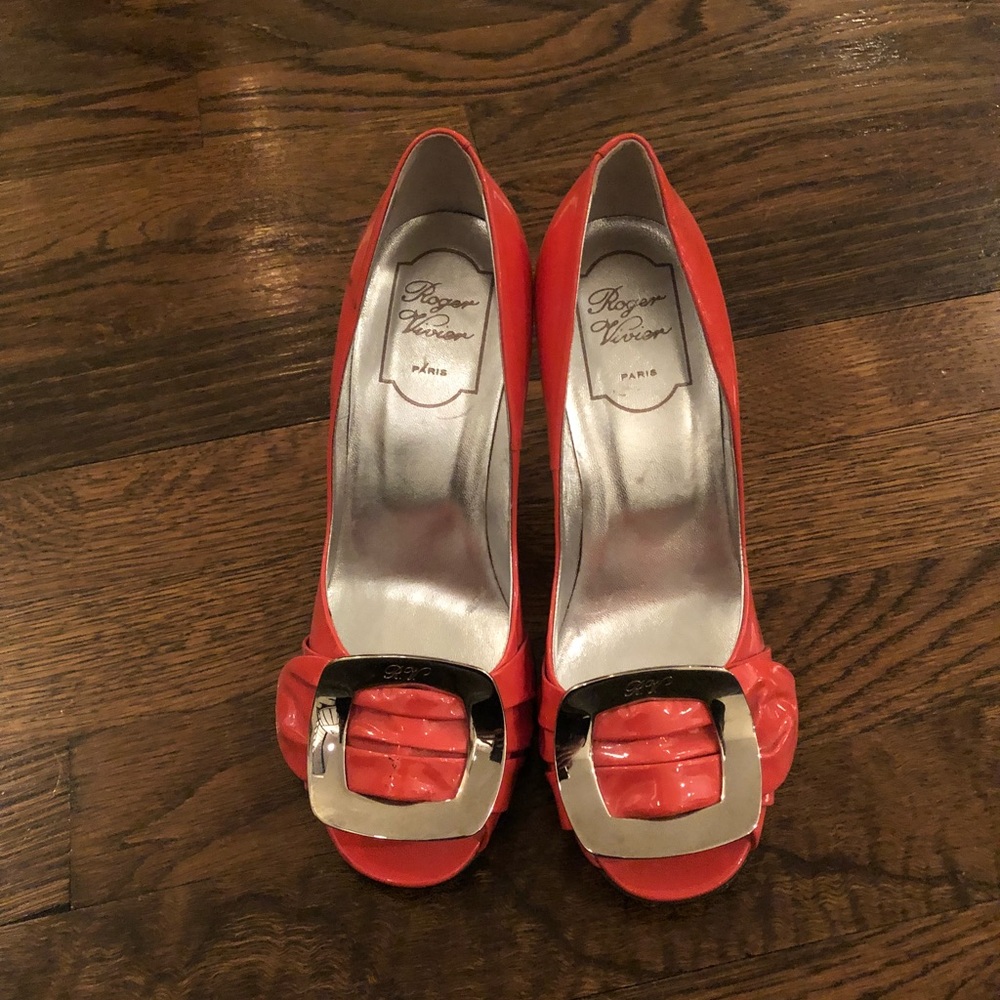 Roger Vivier pumps